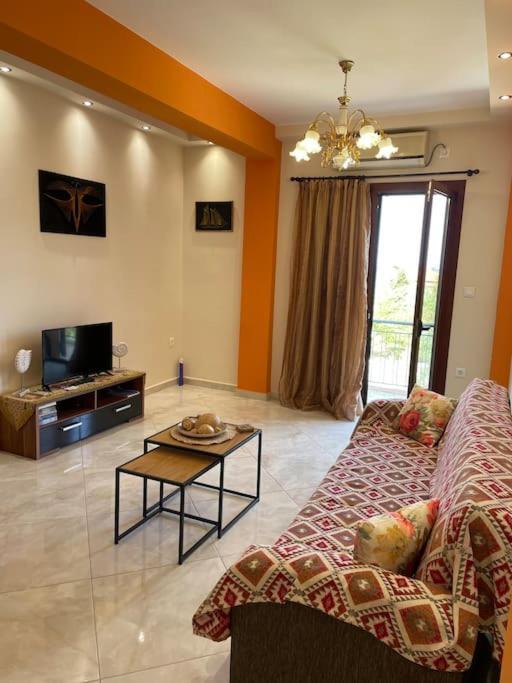 Eirini House Apartment Leonidio Luaran gambar