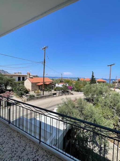 Eirini House Apartment Leonidio Luaran gambar